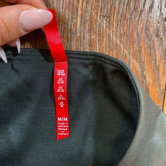 Spanx Faux Leather Leggings Black Pull-On High Rise Size medium - Picture 5 of 11